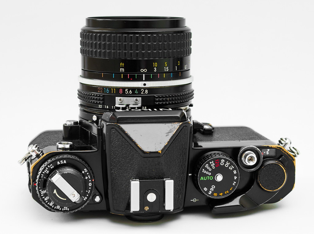 Nikon FE